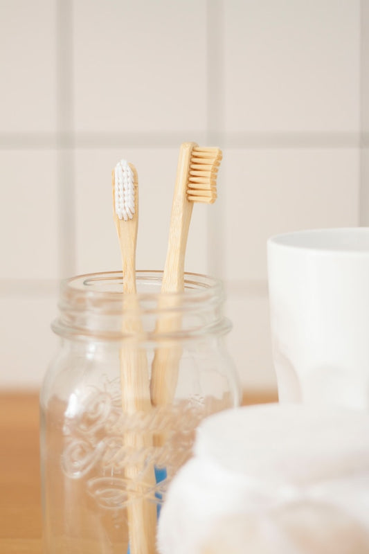 Teeth Whitening Dos and Don'ts: Your Ultimate Guide